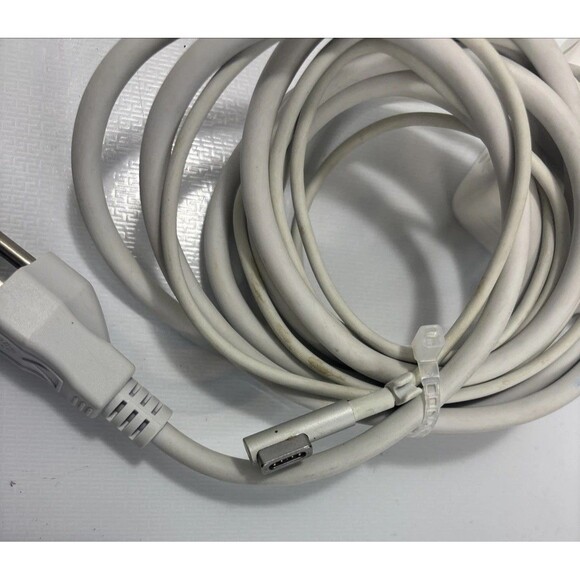 Genuine Apple MagSafe 60W AC Power Adapter w/ Wall Plug A1344 - Picture 5 of 9